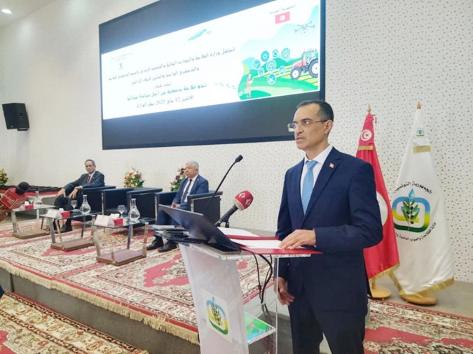 وزير الفلاحة لـ"الصباح": الموارد المائية الحالية مطمئنة.. ونسعى إلى تحقيق الاكتفاء الذاتي من القمح الصلب